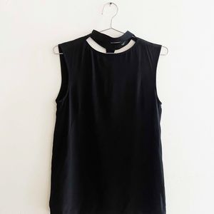 Tibi Sleeveless Top with Neck Cut-out Details / S